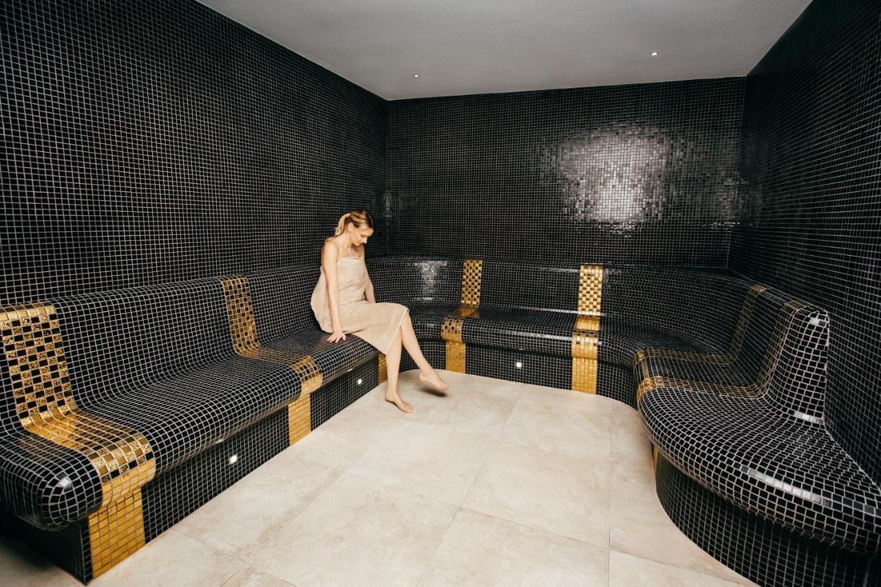 Aparthotel Termy Унеюв Экстерьер фото